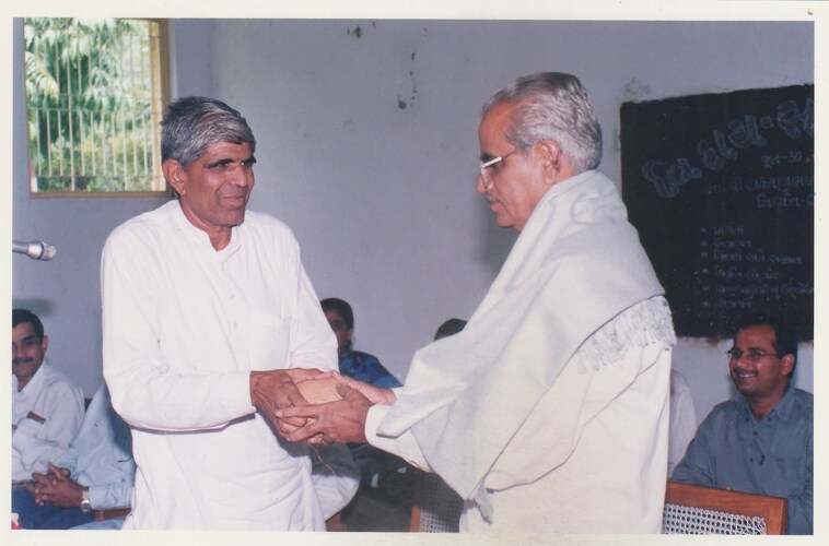 https://shradhanjali.com/images/not_found.jpg